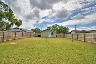 208 Florida Dr, Auburndale, FL 33823 - Photo 38