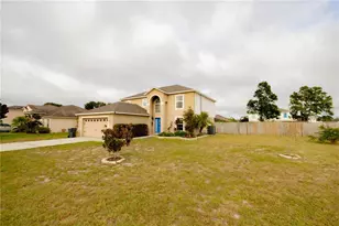 820 Sun Ridge Village Dr, Winter Haven, FL 33880 - Photo 2