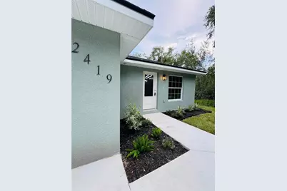2419 Blair Circle N, Lakeland, FL 33803 - Photo 2