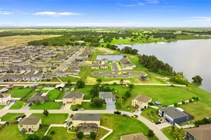 132 Vista View Ave, Eagle Lake, FL 33839 - Photo 38