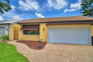 263 Mariposa, Winter Haven, FL 33884 - Photo 1