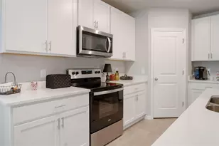 1204 Oak Vly Dr, Auburndale, FL 33823 - Photo 10