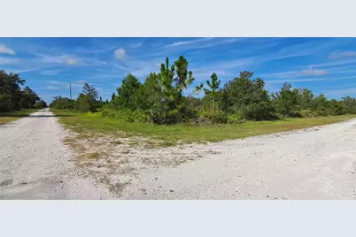 501 Valencia Drive, Indian Lake Estates, FL 33855 - Photo 2