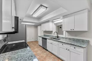 936 W Queen St, Lakeland, FL 33803 - Photo 14