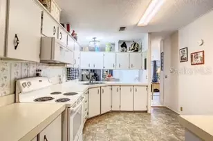 8442 Breeze Hill Dr, Lake Wales, FL 33898 - Photo 30