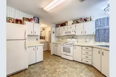 8442 Breeze Hill Drive, Lake Wales, FL 33898 - Photo 28