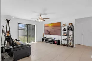 365 Gardenia Ct, Poinciana, FL 34759 - Photo 10