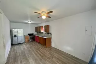 512 Bennett St, Auburndale, FL 33823 - Photo 8