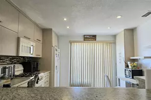 212 Eckerd St, Davenport, FL 33837 - Photo 12