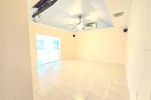 820 Shamrock Dr, Sebring, FL 33875 - Photo 2