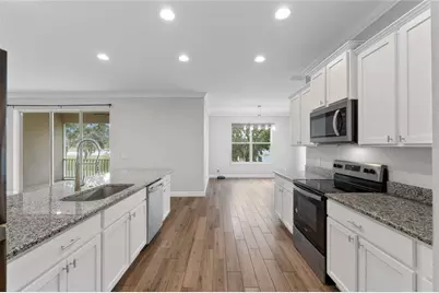 917 Shawna Shores, Haines City, FL 33844 - Photo 12