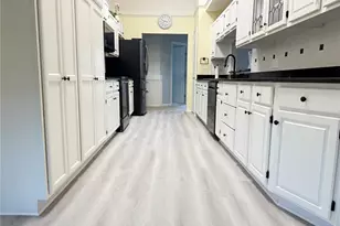 6059 Condor Dr, Lakeland, FL 33809 - Photo 10