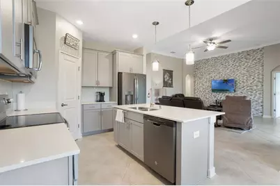 3987 Bedford Avenue, Winter Haven, FL 33884 - Photo 10