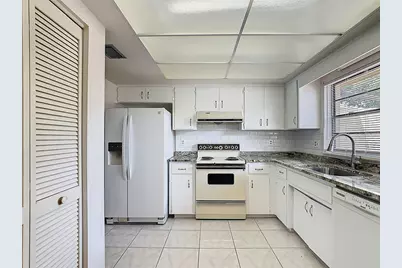 1012 Medinah Dr SE, Winter Haven, FL 33884 - Photo 2