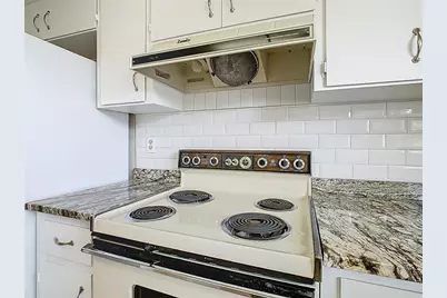 1012 Medinah Dr SE, Winter Haven, FL 33884 - Photo 6