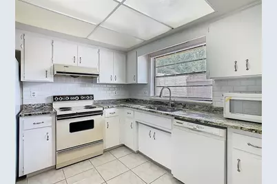 1012 Medinah Dr SE, Winter Haven, FL 33884 - Photo 2
