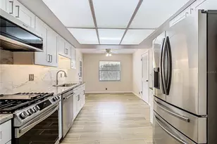 560 St Andrews Rd, Winter Haven, FL 33884 - Photo 4