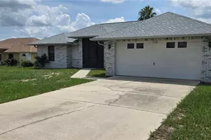 922 Chelsea Way, Lake Wales, FL 33853 - Photo 2