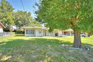 950 Ave O NE, Winter Haven, FL 33881 - Photo 2