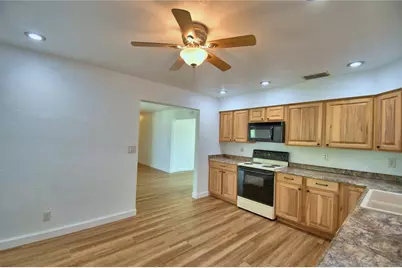 1380 Lucerne Loop Road NE, Winter Haven, FL 33881 - Photo 18