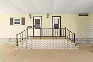4909 Foxwood Lake Dr, Lakeland, FL 33810 - Photo 6