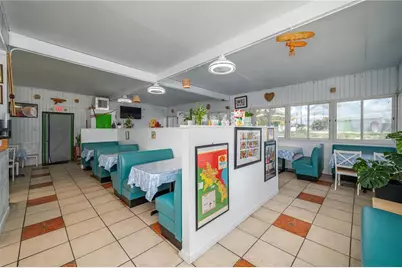 114 W Central Avenue, Lake Wales, FL 33853 - Photo 2