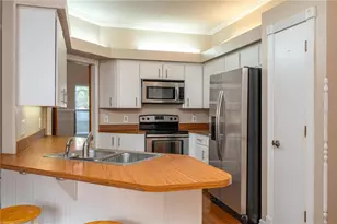 8526 Cherry Hill Dr, Lakeland, FL 33810 - Photo 8