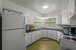 724 Masterpiece Rd, Lake Wales, FL 33898 - Photo 4