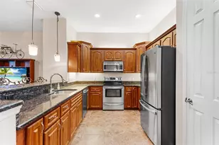 344 Motorcoach Dr S, Polk City, FL 33868 - Photo 10