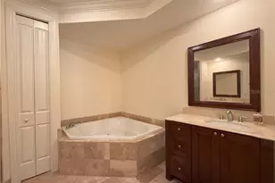 2351 Lakeview Dr, Sebring, FL 33870 - Photo 8