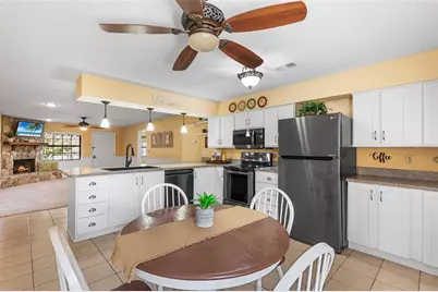 2488 Hartridge Point Dr W, Winter Haven, FL 33881 - Photo 6