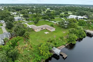 308 Manatee Dr, Ruskin, FL 33570 - Photo 48