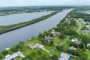 308 Manatee Dr, Ruskin, FL 33570 - Photo 50