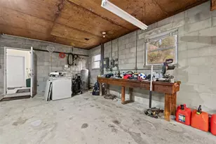 308 Manatee Dr, Ruskin, FL 33570 - Photo 36