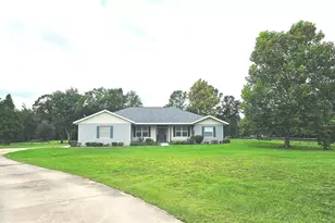 10 Appletree Ln, Winter Haven, FL 33884 - Photo 2