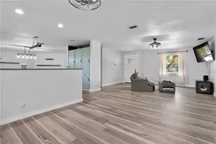 630 E Thelma St, Lake Alfred, FL 33850 - Photo 8