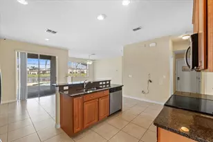 636 Brookeshire Dr, Davenport, FL 33837 - Photo 14