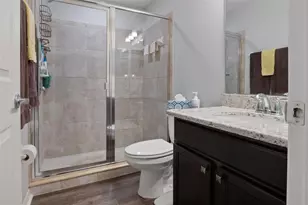 418 St Georges Cir, Eagle Lake, FL 33839 - Photo 16