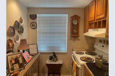 333 Lake Howard Drive NW #213D, Winter Haven, FL 33880 - Photo 2