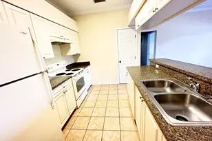 201 Eagle Pond Dr, Winter Haven, FL 33884 - Photo 4