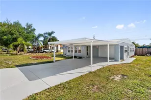 319 Thomas Ave, Frostproof, FL 33843 - Photo 2