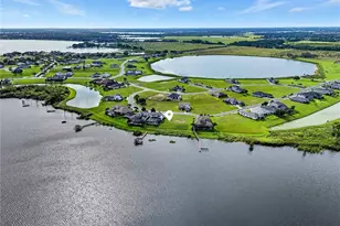 535 Adams View Ln, Auburndale, FL 33823 - Photo 1