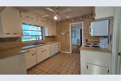 880 Oleander Drive SE, Winter Haven, FL 33880 - Photo 8