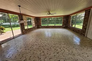 880 Oleander Dr SE, Winter Haven, FL 33880 - Photo 12