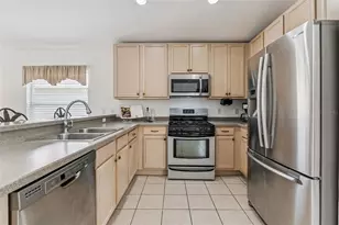 400 Lake Suzanne Dr, Lake Wales, FL 33859 - Photo 10