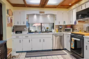 6315 Lakeland Highlands Rd, Lakeland, FL 33813 - Photo 10