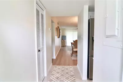 333 Lake Howard Drive NW #201B, Winter Haven, FL 33880 - Photo 6