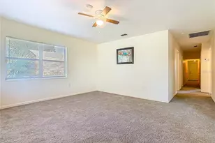 1061 Hiawatha Ave, Lake Wales, FL 33853 - Photo 4