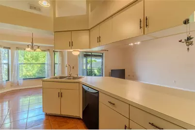 94 Lake Daisy Boulevard, Winter Haven, FL 33884 - Photo 8