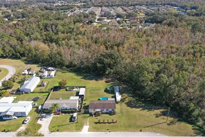 3575 Pioneer Trails Boulevard E, Lakeland, FL 33810 - Photo 24